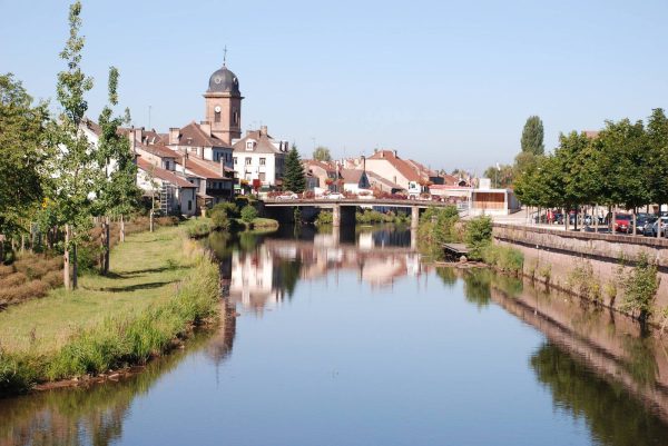 la-meurthe-et-le-pont-de-l-union-separaient-auparavant-les-deux-communes-1640863623.jpg